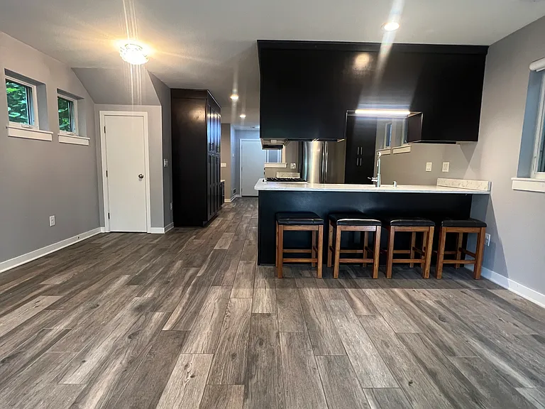 1159 e kane pl, milwaukee 10