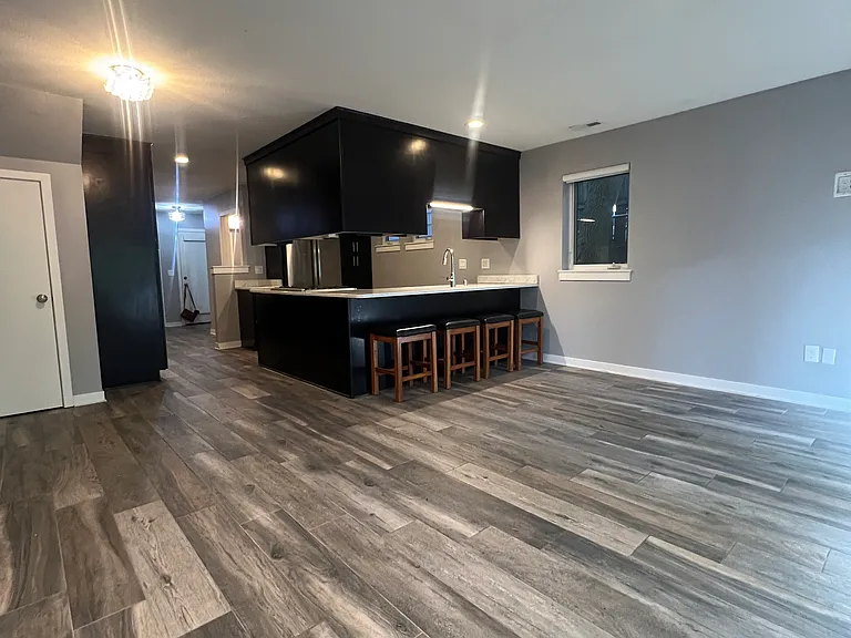 1159 e kane pl, milwaukee 25