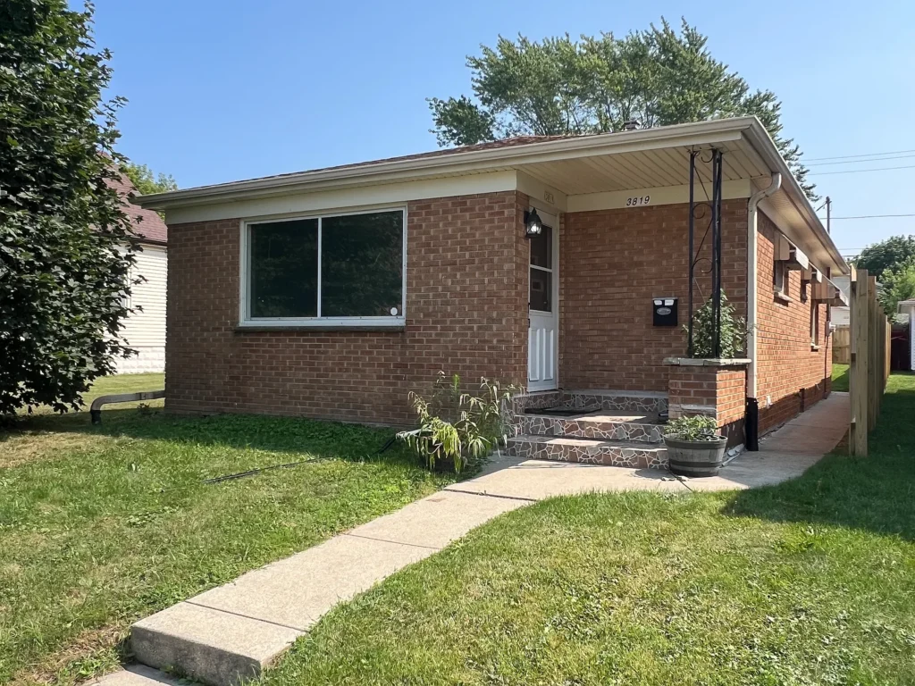 3819 e pulaski ave 5